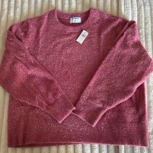 Old Navy round neck sweater